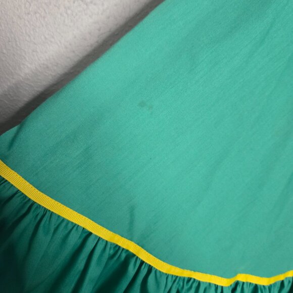 Vintage Handmade Square Dance Rockabilly Full Circle Skirt Green w/Yellow Flower - Picture 7 of 8